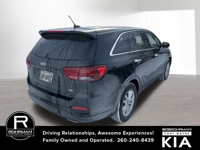 Used 2019 Kia Sorento LX image 5