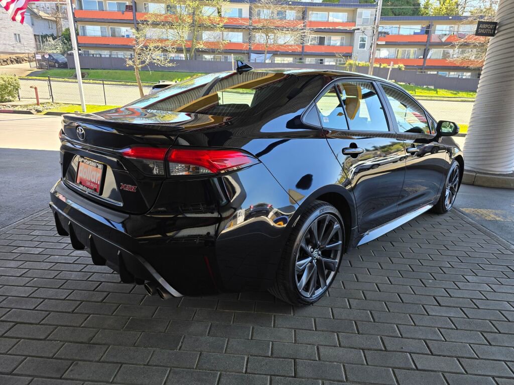 Used 2023 Toyota Corolla XSE w/ Carpet Mat Package (TMS) FWD image 5