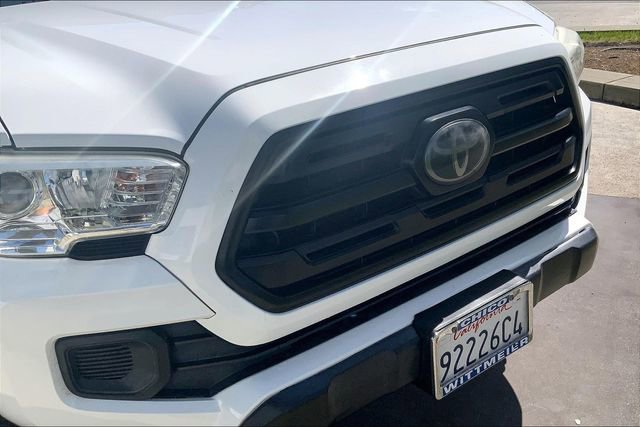 Used 2018 Toyota Tacoma SR w/ SR Convenience Package RWD image 29