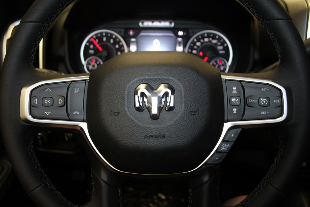 New 2026 RAM 2500 Big Horn AWD/4WD image 12