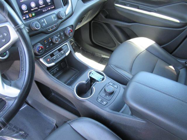 Used 2023 GMC Terrain SLT AWD/4WD image 15