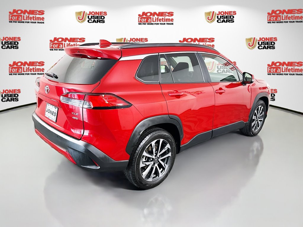 Certified 2024 Toyota Corolla Cross XLE AWD/4WD image 16
