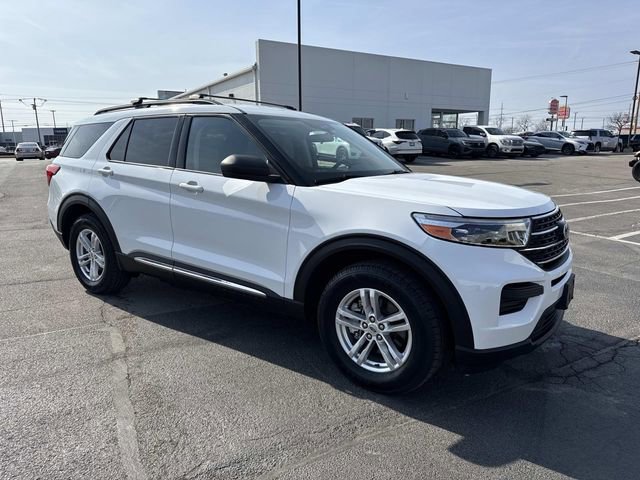 Used 2020 Ford Explorer XLT w/ Class III Trailer Tow Package image 6