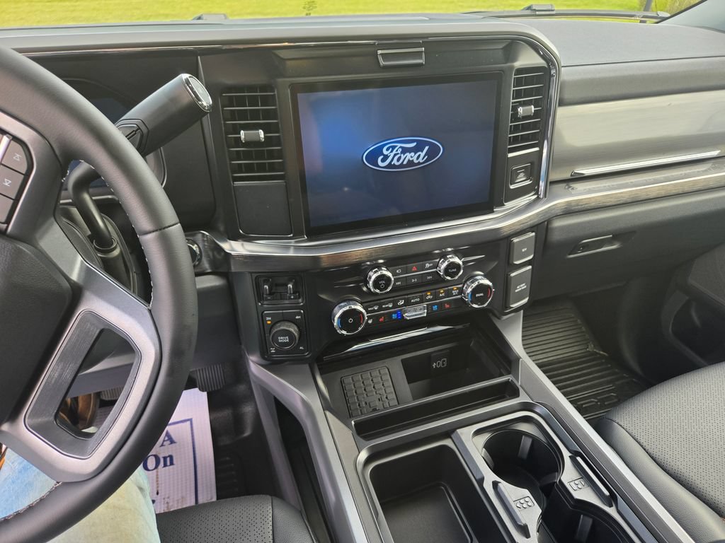 New 2027 Ford F250 Lariat w/ Camper Package AWD/4WD image 9