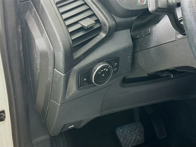 Used 2019 Ford EcoSport SES w/ SES Black Appearance Package image 12