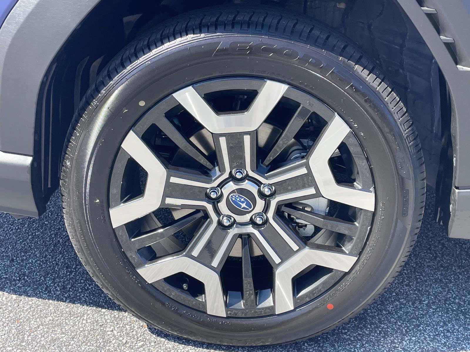 New 2026 Subaru Outback Touring XT AWD/4WD image 9