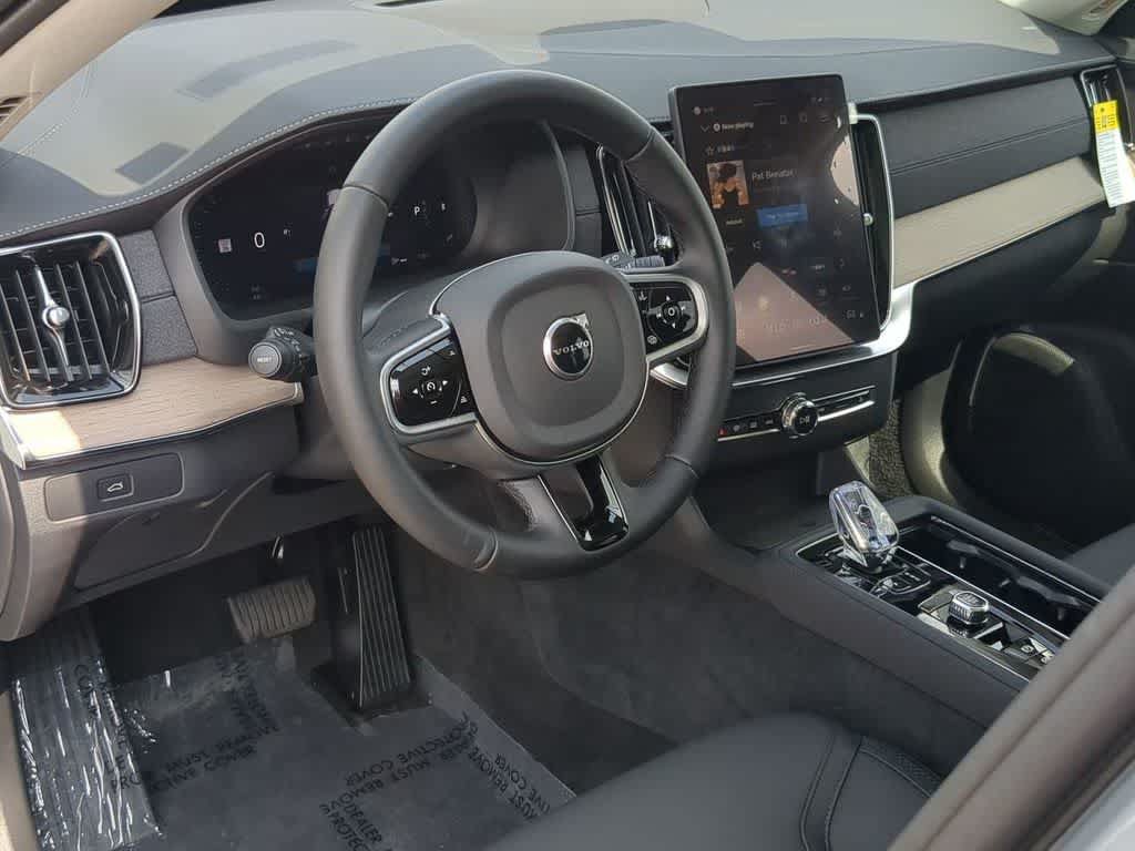 Used 2026 Volvo XC90 B5 Plus w/ Protection Package AWD/4WD video 2