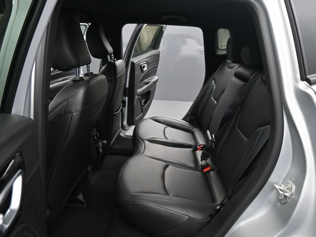 New 2026 Jeep Compass Limited image 13