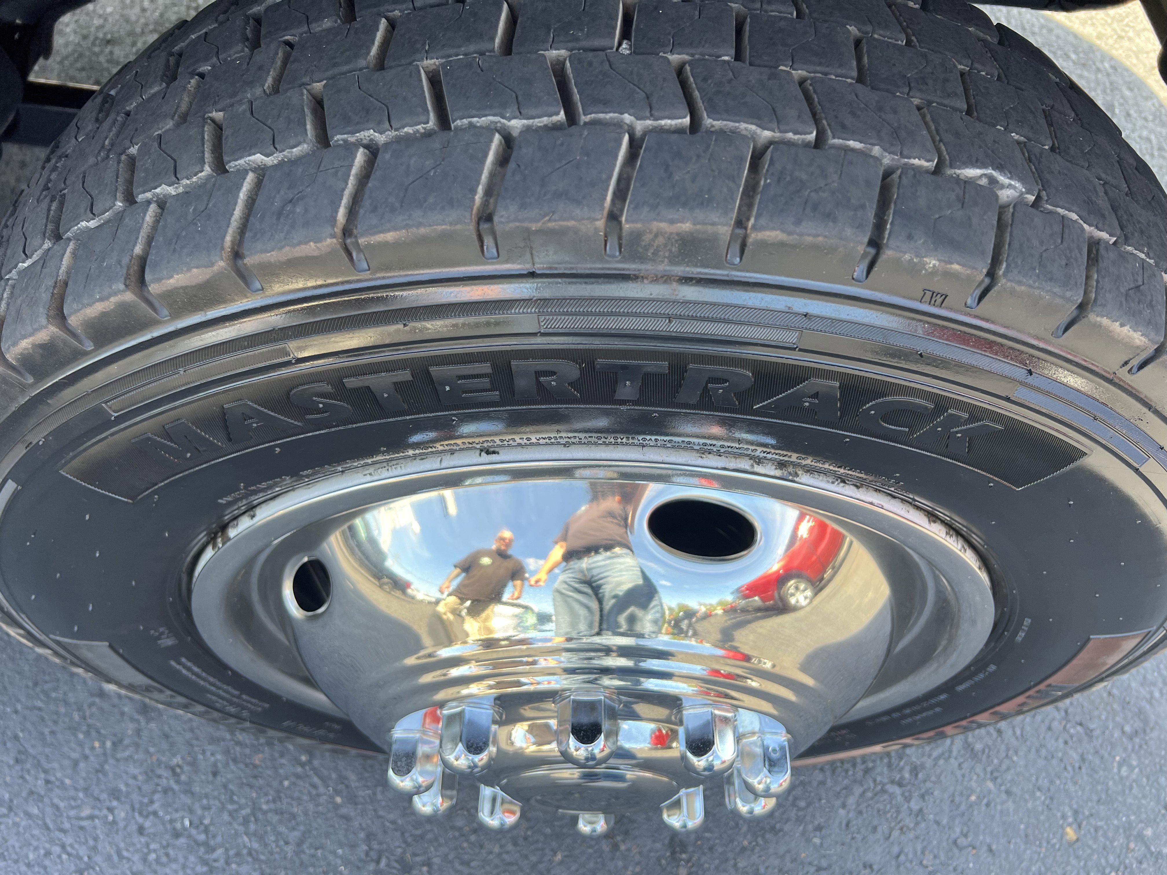 Used 2019 RAM 5500 Tradesman w/ Chrome Appearance Group image 14