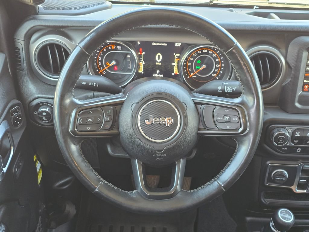 Used 2021 Jeep Gladiator Sport AWD/4WD image 8