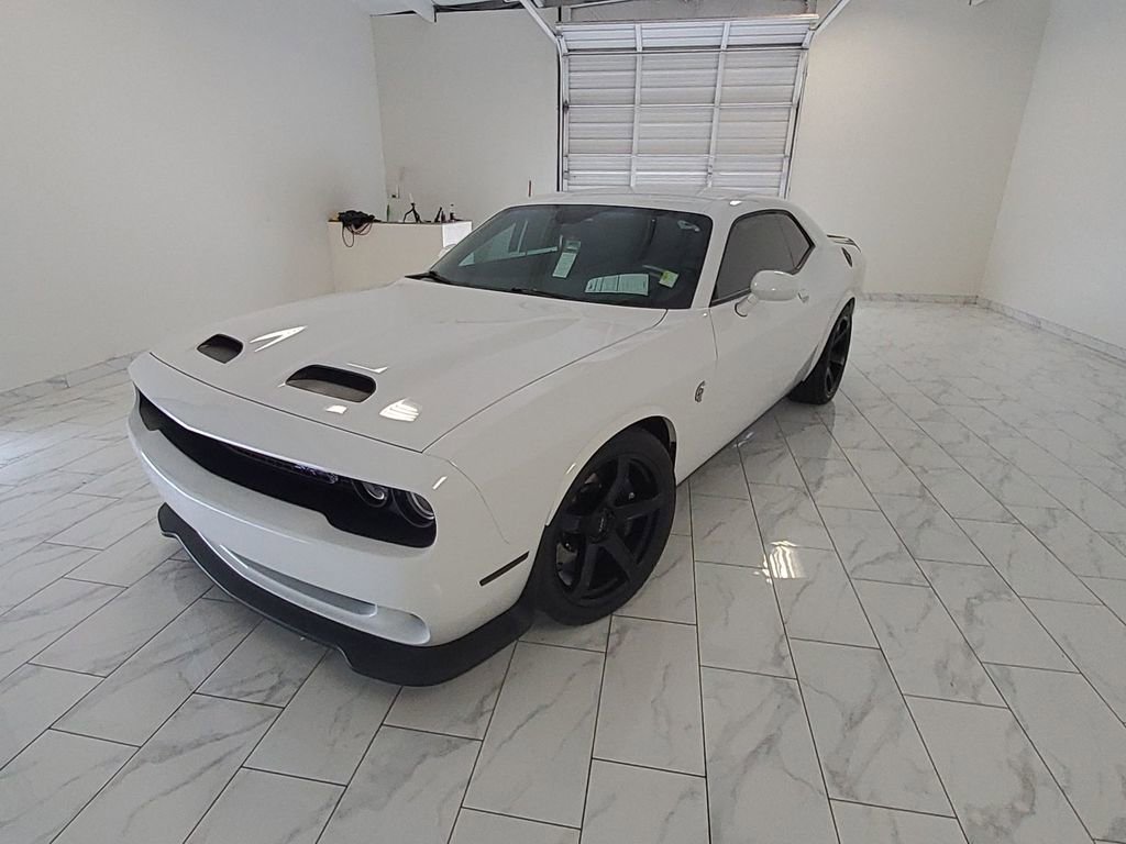 Used 2023 Dodge Challenger SRT Hellcat image 1