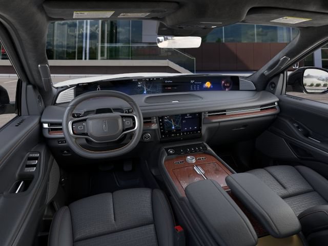 New 2026 Lincoln Navigator L Black Label AWD/4WD image 9