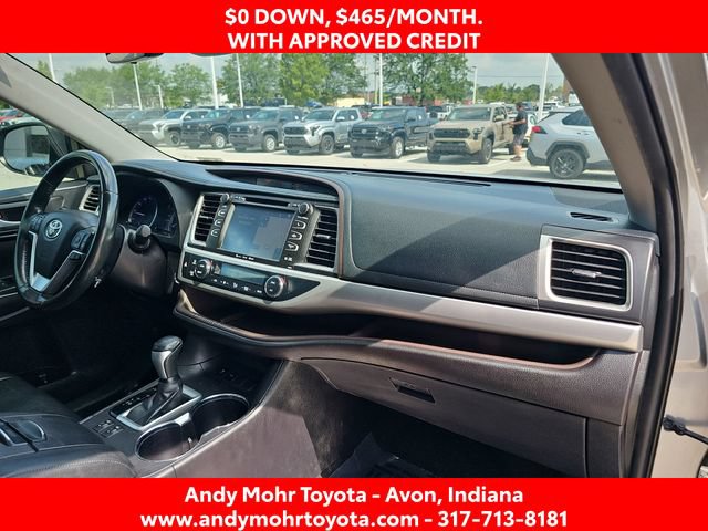 Used 2019 Toyota Highlander XLE FWD image 37