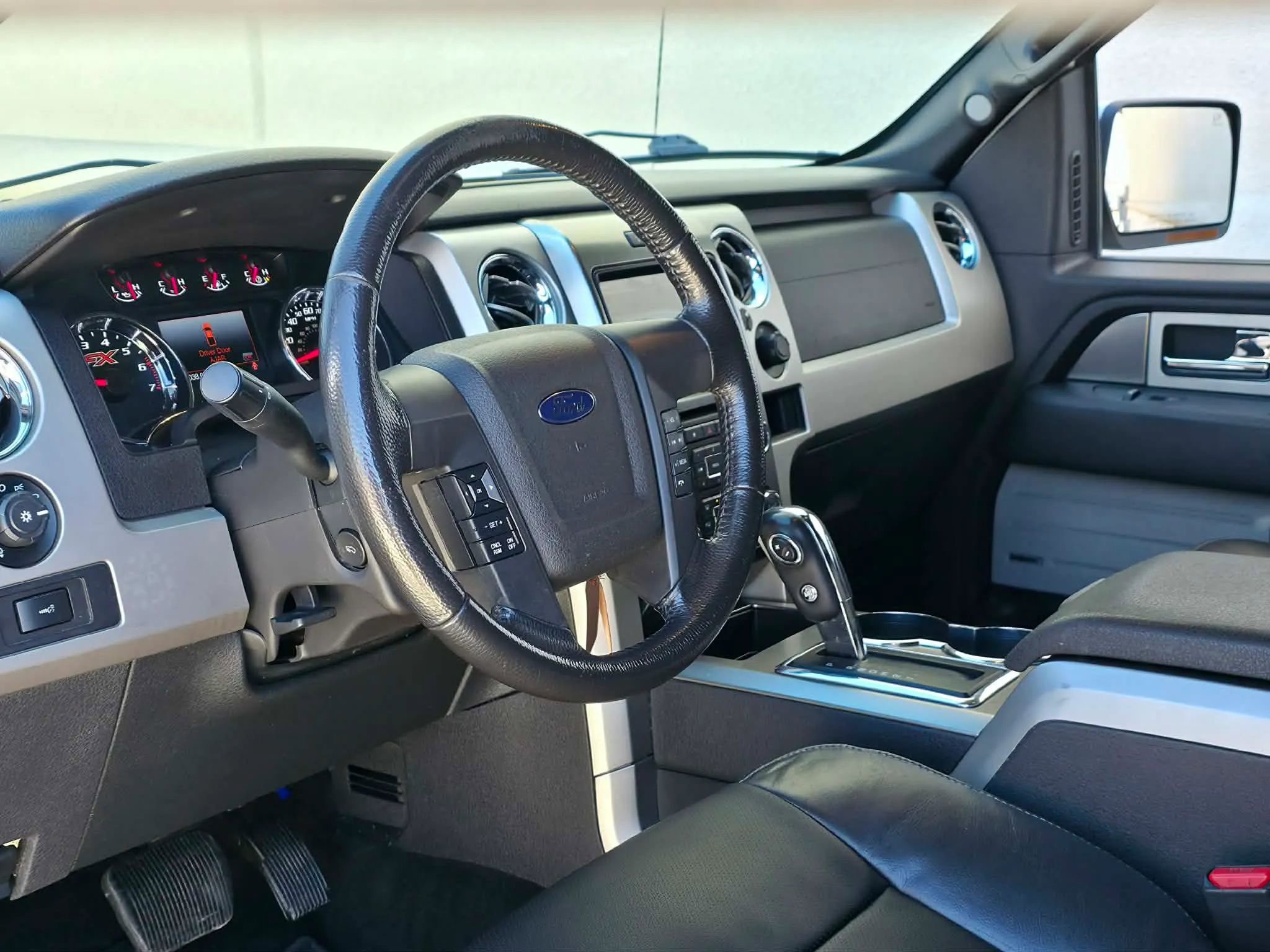 Used 2013 Ford F150 FX4 w/ Luxury Equipment Group image 10