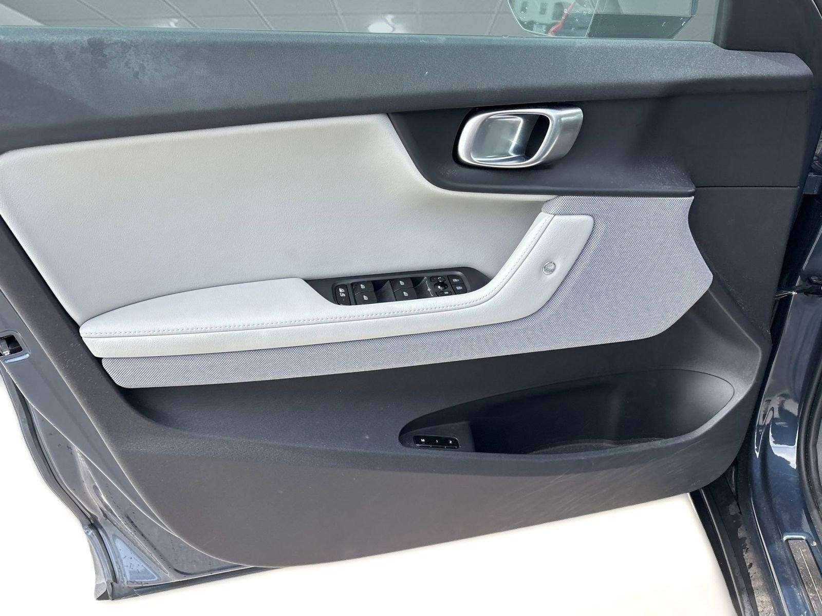 Used 2024 Polestar Polestar 2 image 21