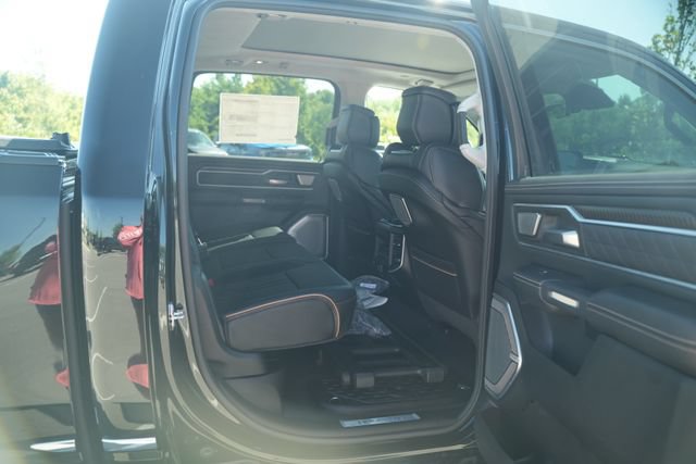 New 2026 RAM 1500 Tungsten w/ Trailer Tow Group AWD/4WD image 20