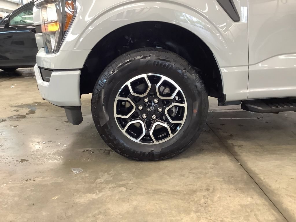 Used 2023 Ford F150 XL w/ STX Appearance Package AWD/4WD image 14
