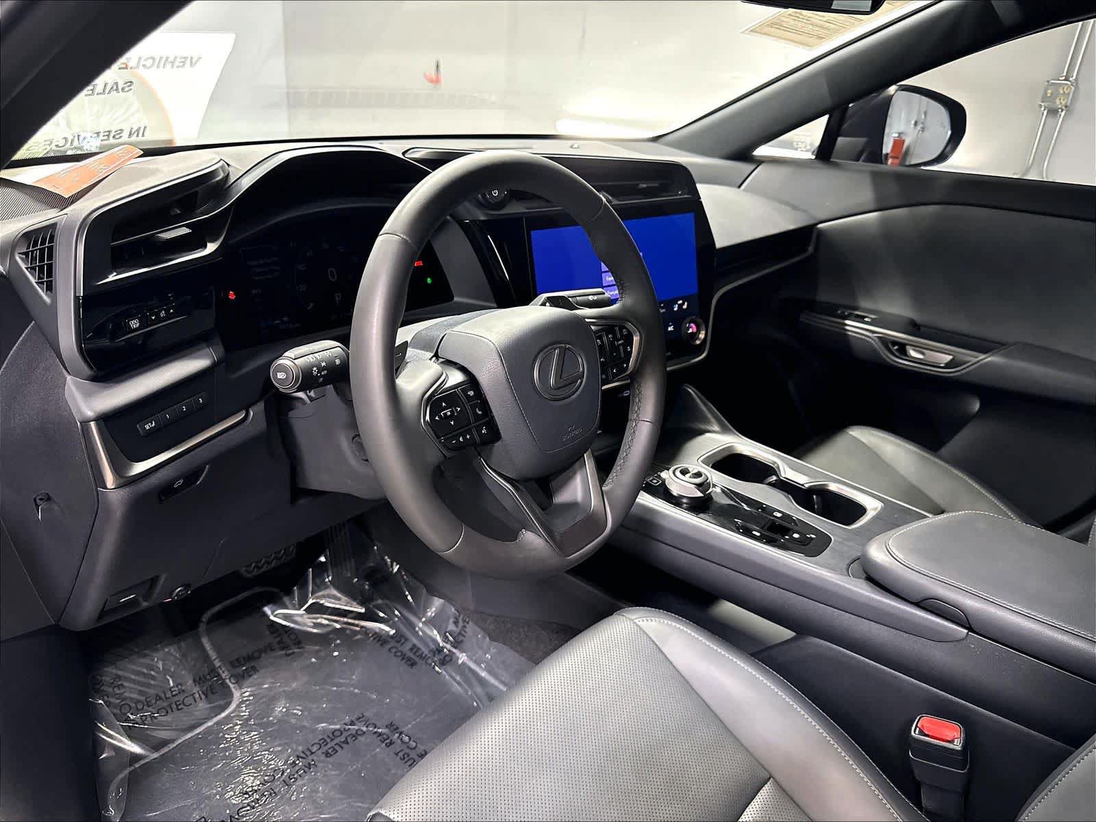 Used 2026 Lexus RZ 350e 2WD w/ Accessory Package (Z1) image 15