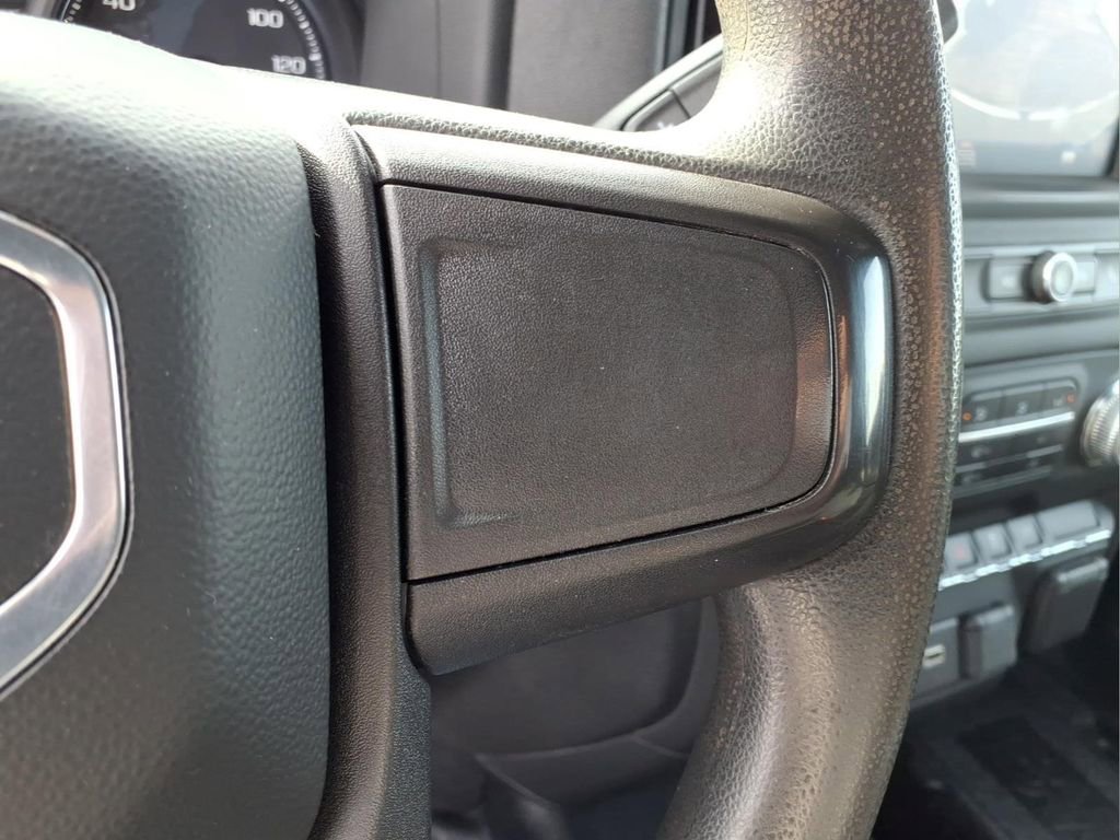 Used 2022 GMC Sierra 3500 Pro w/ Convenience Package AWD/4WD image 19