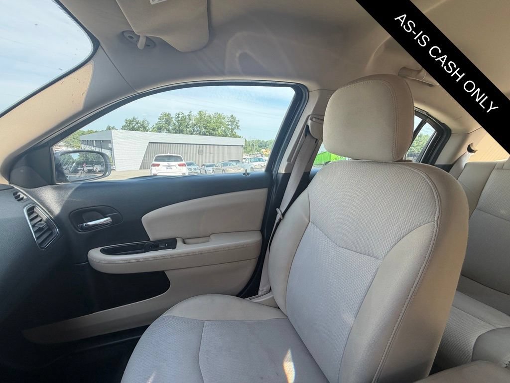 Used 2012 Chrysler 200 Touring FWD image 13