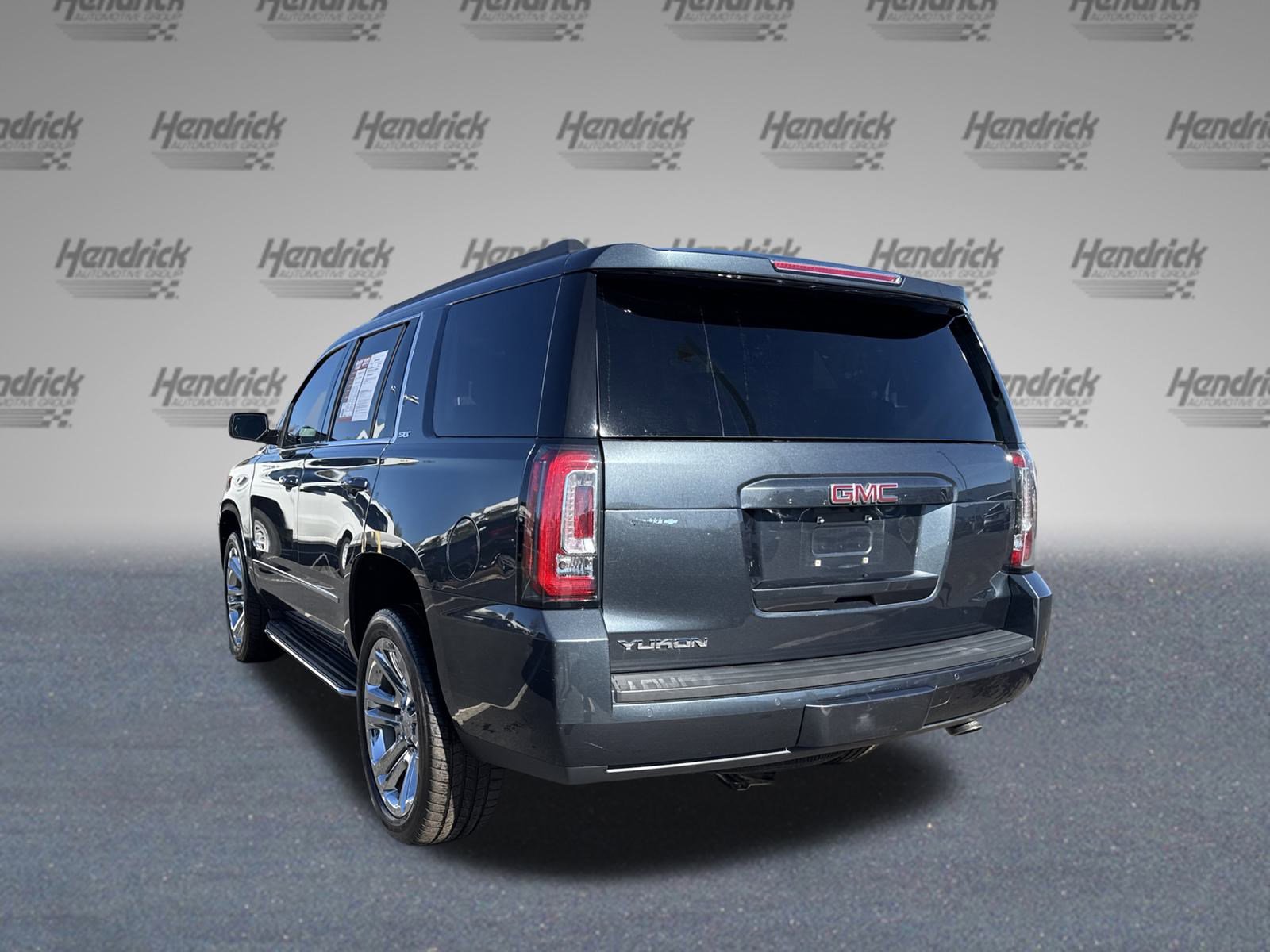 Used 2019 GMC Yukon SLT w/ Premium Edition image 8