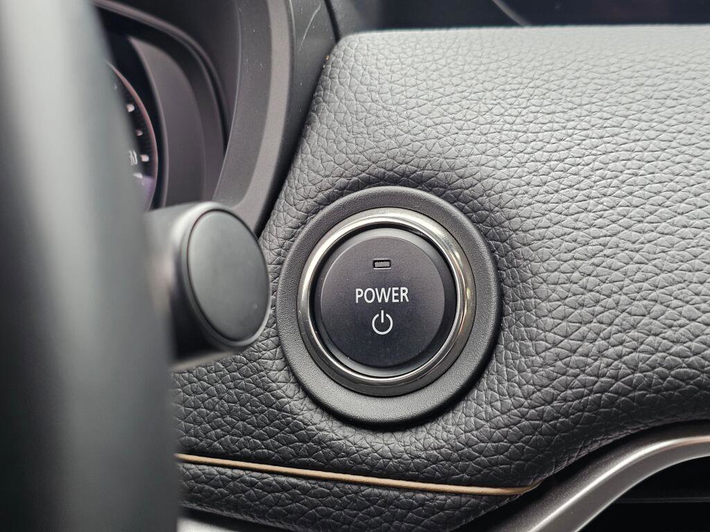 Certified 2024 MAZDA CX-90 Plug-In Hybrid w/ Preferred AWD/4WD image 33