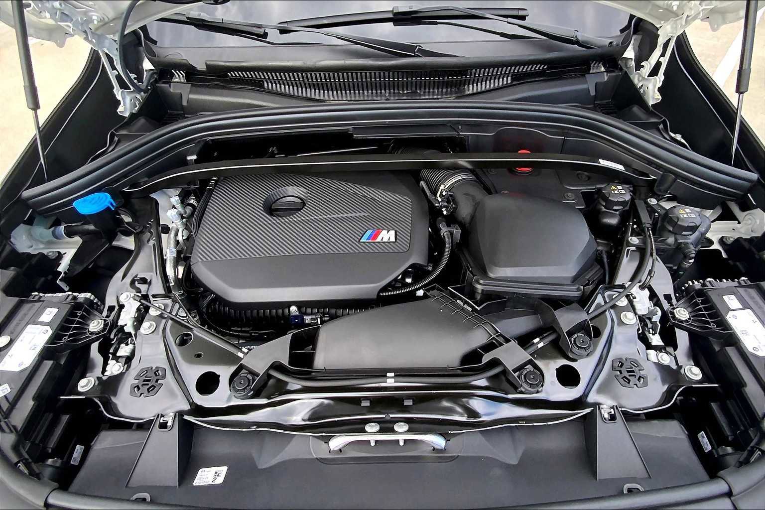 Used 2026 BMW X1 M35i w/ Technology Package image 16