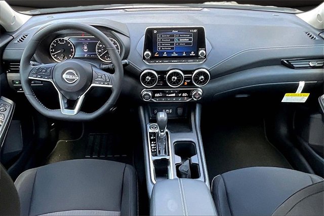 New 2025 Nissan Sentra SV image 5