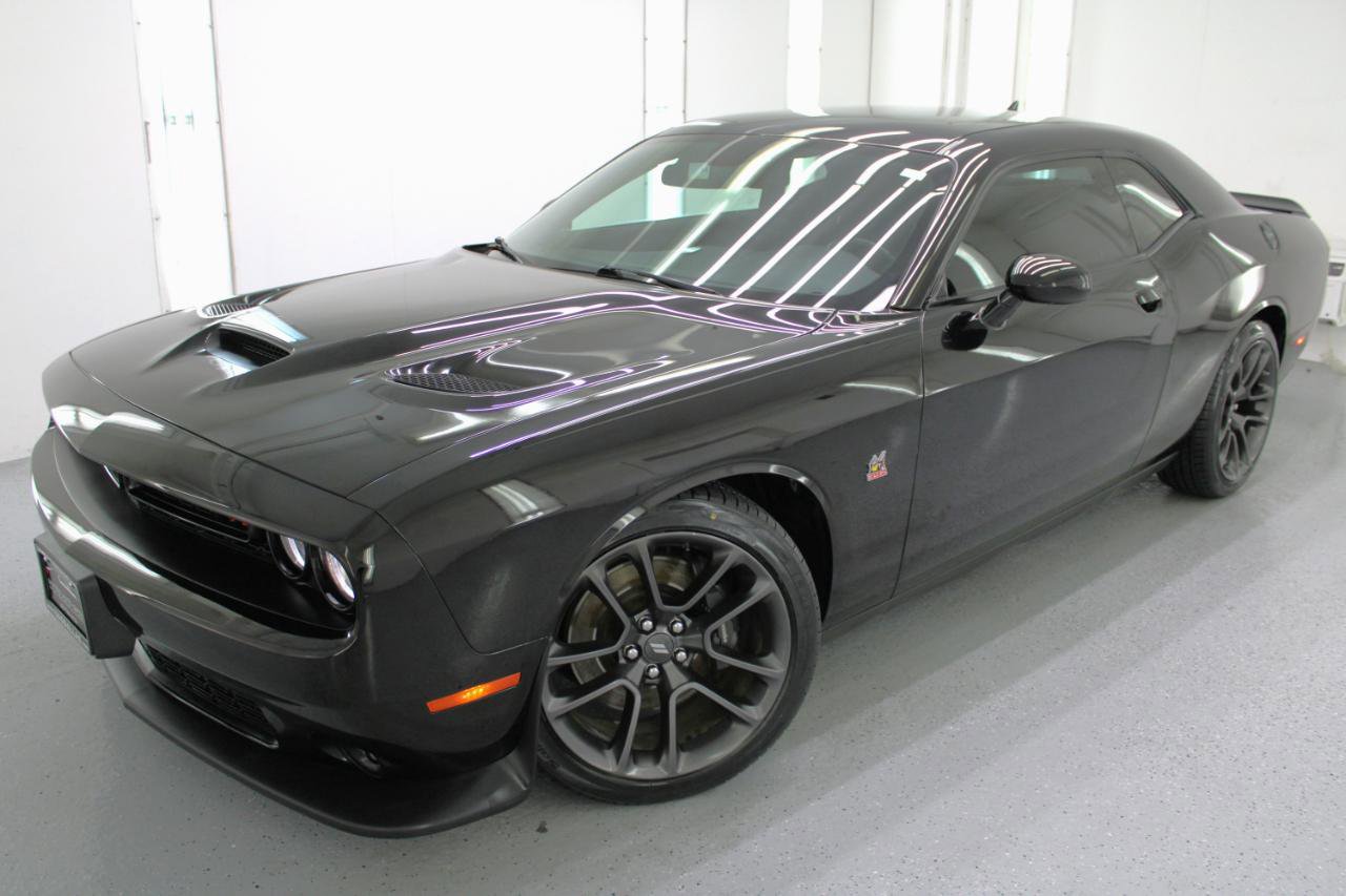 Used 2021 Dodge Challenger R/T Scat Pack image 2