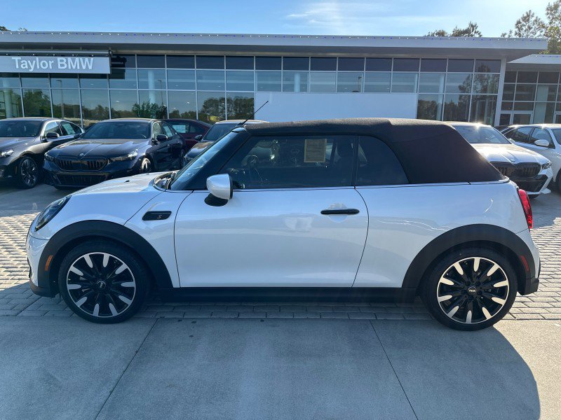 Used 2023 MINI Cooper S image 2