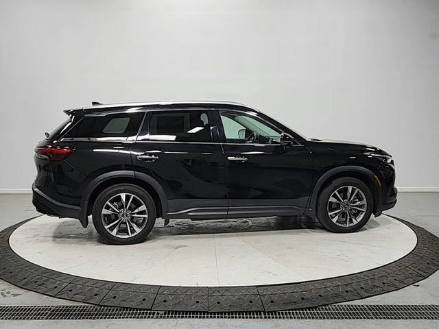 Used 2025 INFINITI QX60 Luxe w/ Cargo Package image 8