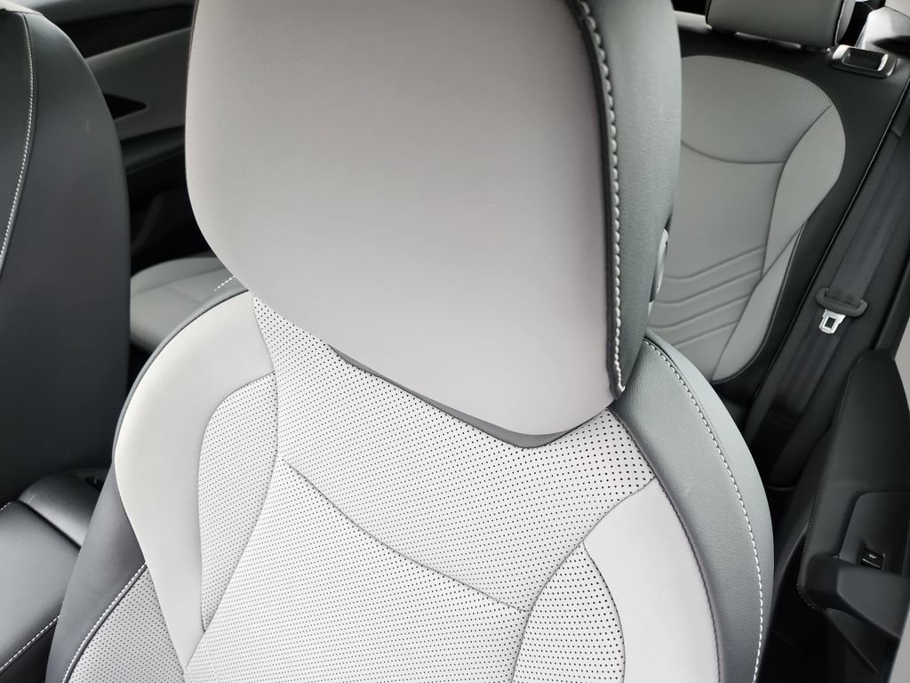New 2025 Volkswagen Tiguan SE AWD/4WD image 5
