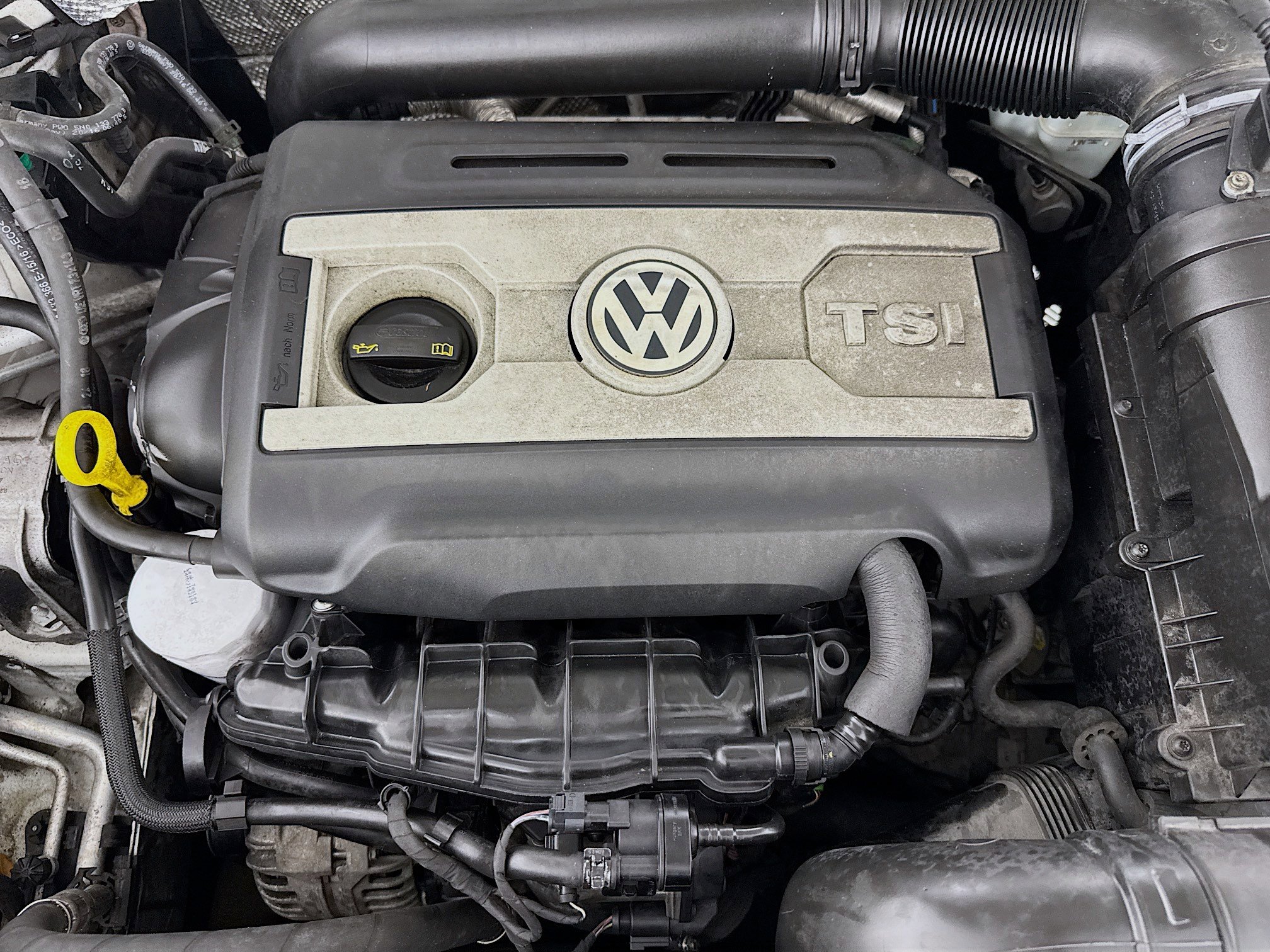 Used 2017 Volkswagen Tiguan Wolfsburg Edition image 38