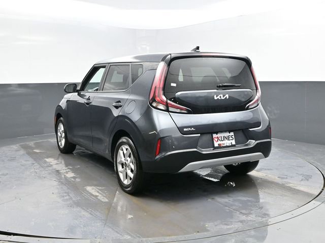 Used 2024 Kia Soul LX w/ LX Technology Package image 8