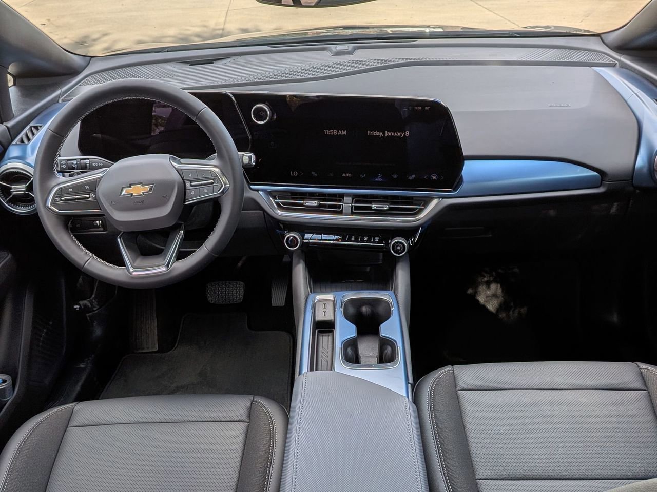 New 2026 Chevrolet Equinox EV LT image 20