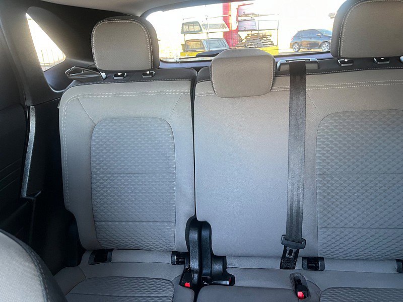 Used 2022 Ford Escape SE image 31