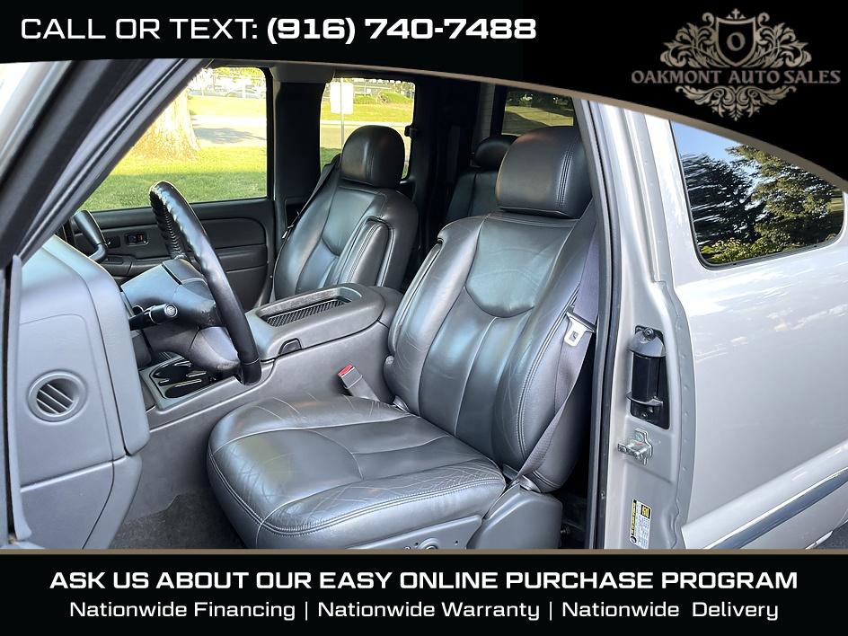 Used 2005 GMC Sierra 2500 SLT w/ Heavy-Duty Power Package AWD/4WD image 18