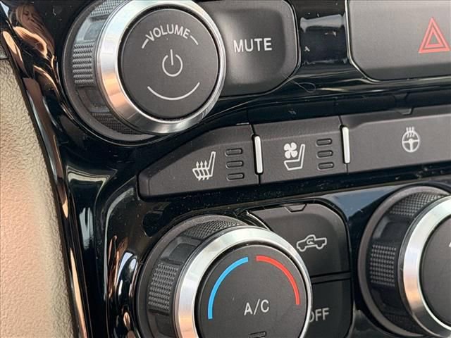 Used 2020 RAM 1500 Laramie image 22