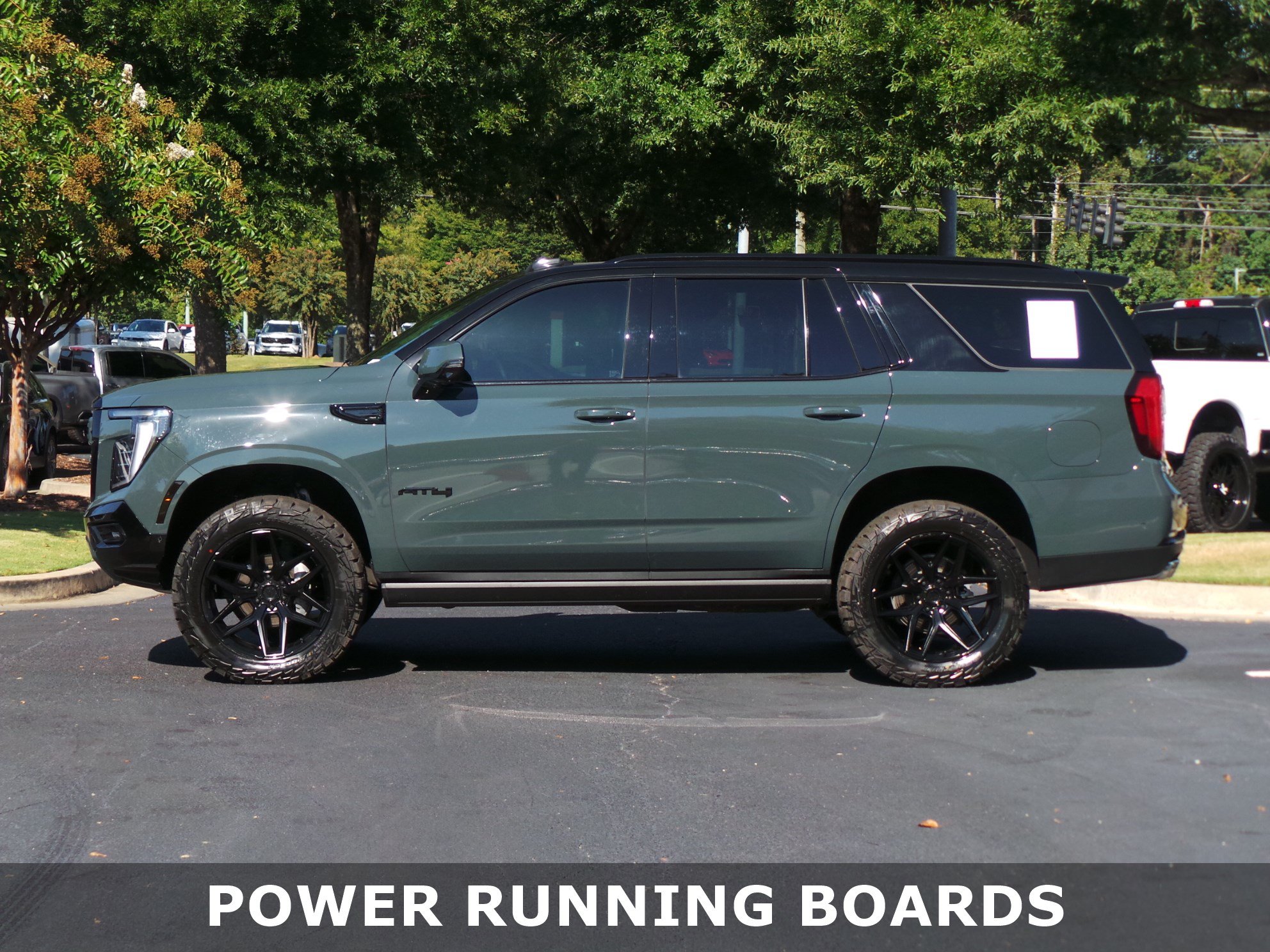Used 2025 GMC Yukon AT4 Ultimate w/ LPO, Floor Liner Package AWD/4WD image 5
