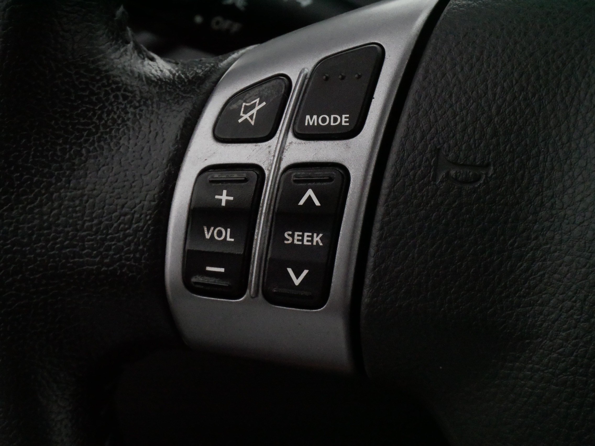 Used 2013 Suzuki SX4 Premium AWD/4WD image 26