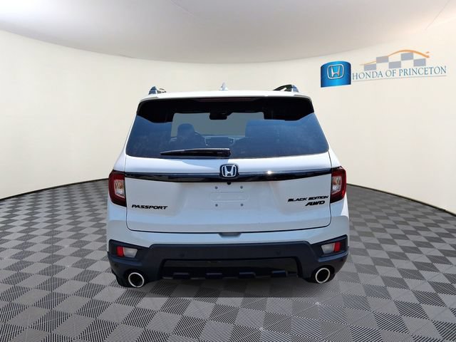 Certified 2024 Honda Passport Black Edition image 5