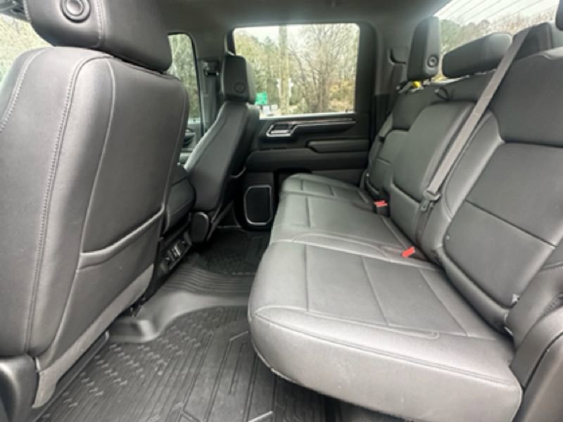 Used 2024 Chevrolet Silverado 2500 LTZ image 19