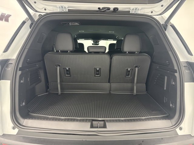 New 2026 Chevrolet Traverse LT w/ Driver Confidence Package image 27