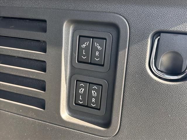 New 2026 Buick Enclave Preferred w/ Power Package image 35