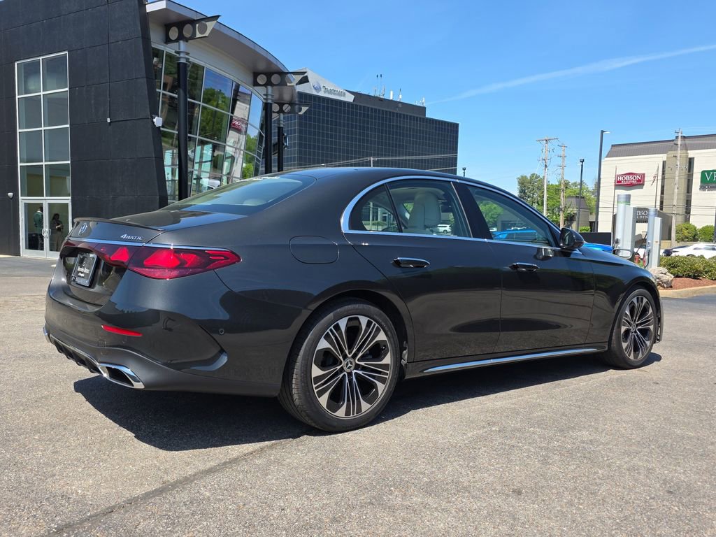 Certified 2026 Mercedes-Benz E 350 4MATIC Sedan image 5