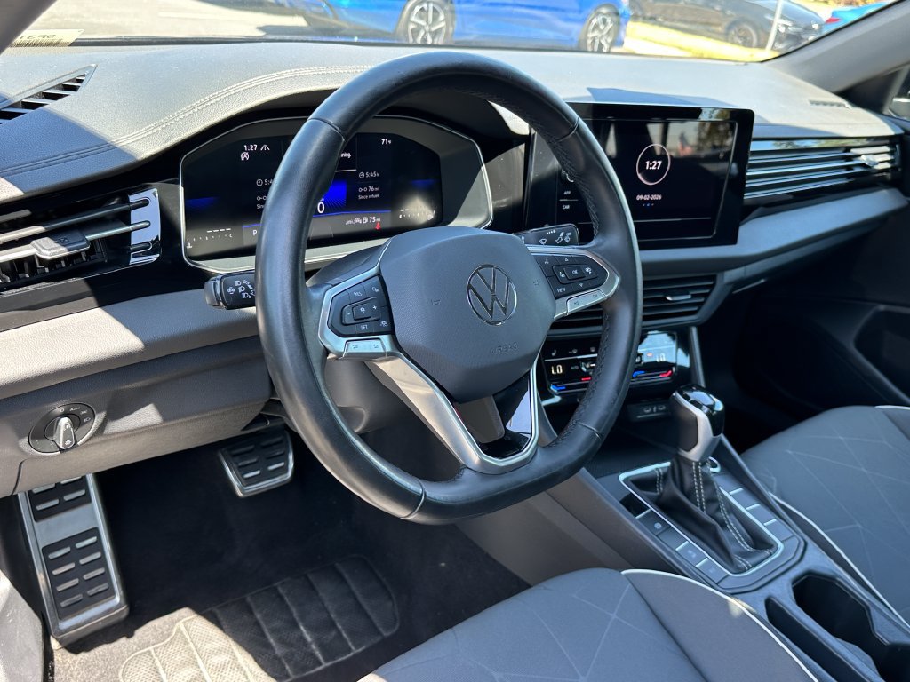 Used 2025 Volkswagen Jetta Sport FWD image 22