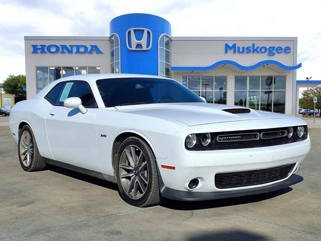 Used 2023 Dodge Challenger R/T w/ Cold Weather Group image 1