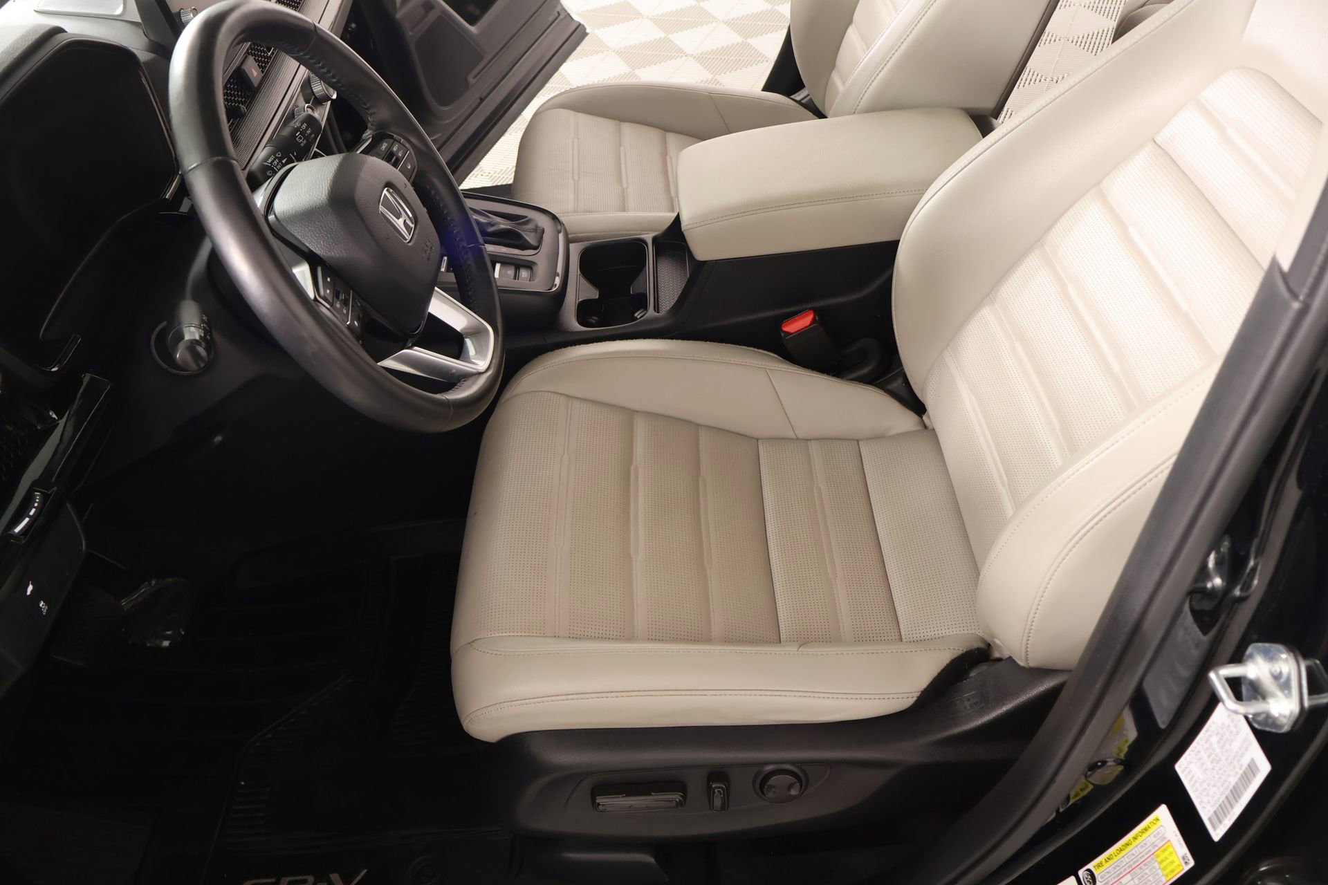 Used 2024 Honda CR-V EX-L image 11