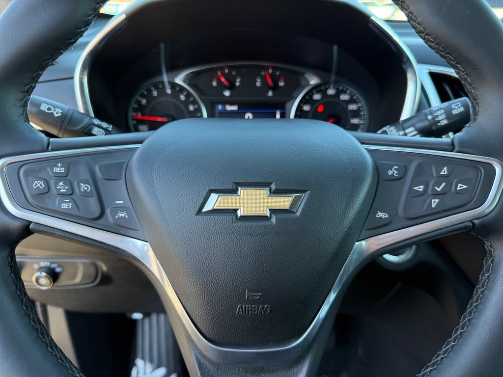 Used 2023 Chevrolet Equinox LT FWD image 18