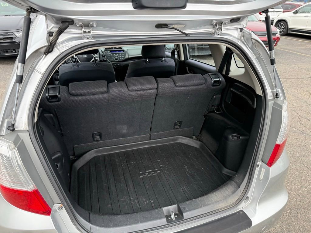 Used 2013 Honda Fit Sport image 5